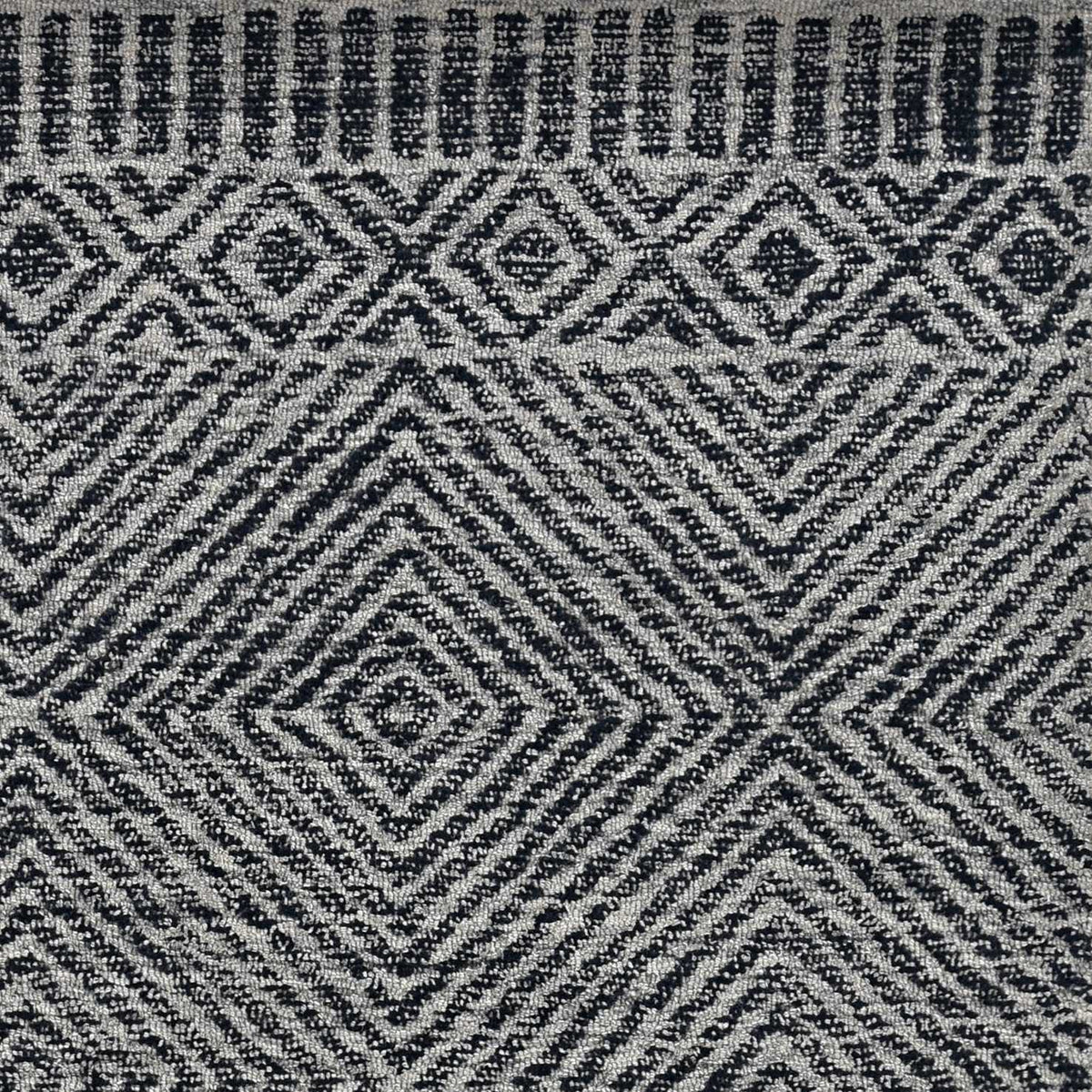 5'X7' Grey Black Hand Tufted Space Dyed Geometric Indoor Area Rug