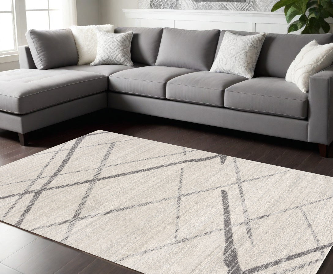 6' Runner Gray and Ivory Geometric Runner Rug