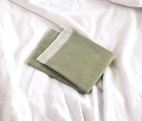 Soft Olive Green Links Pattern Throw Blanket